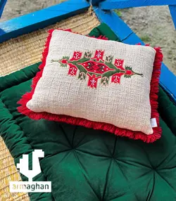 کوسن گلدوزی و تکه‌دوزی اصالت