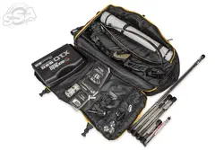 SANLIDA MIRACLE RECURVE PACKAGE 68″ 30LBS RH BLACKُ