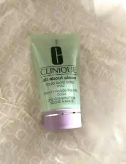 صابون مايع كلينيك حجم 30ميلي ليتر all about Clean