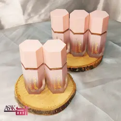 رژگونه مایع پددار گل فلاور