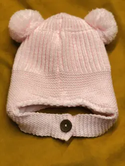 کلاه تک زیر دکمه