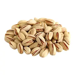 پسته احمدآقایی خام