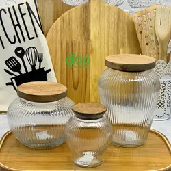 بانکه شیشه ای درب چوب تیام