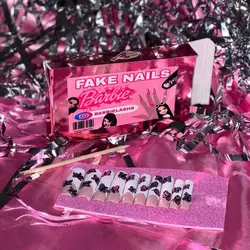 ناخن مصنوعی لانگ طرح فرنچ شده