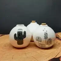 نمک پاش سرامیکی فانتزی با درب چوب پنبه