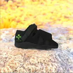 کفش آفلود زخم پای دیابتی شارکو جلو بسته  Off-road shoe for diabetic foot ulcer, closed front