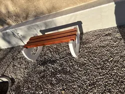 نیمکت ساحلی