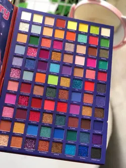 پالت سایه باربی