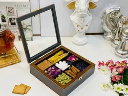 جعبه تی بگ(تی باکس)چوبی 7خانه مربع قهوه ای 210011 Royal Box