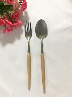 سرویس قاشق و چنگال غذاخوری دسته چوبی 6 نفره