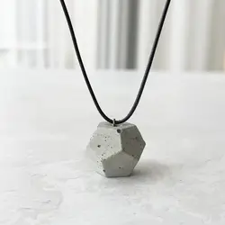 گردن آویز توپ