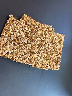 جو خشک نازک ورقه ای تخمه و کنجد