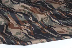 پارچه لباسی پلی استر ویسکوز عرض 150 بروجرد طرح استتار طواری رنگ 03