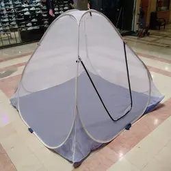 پشه بنده مسافرتی ۴نفره کف اسپاند                ازاین محصول می توان درتراس،حیاط خلوط،حیاط منزل پشت بام و آفرود استفاده کرد