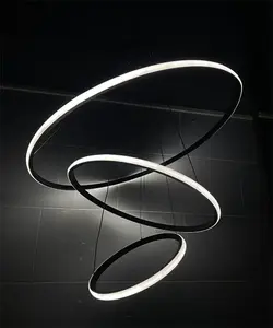 لوستر آویز مدرن ام کی لایتینگ سه حلقه بدنه مشکی + ریموت کد M1010