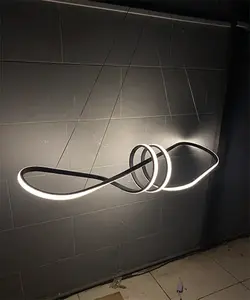 لوستر آویز مدرن ام کی لایتینگ مدل پروانه  سه حالت نوردهی بدنه مشکی + ریموت کد M1011