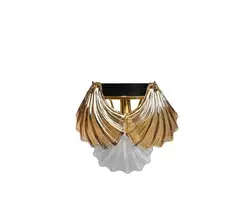 لوستر کریستالی دیوارکوب وارداتی صدف طلایی سفید کد W1019