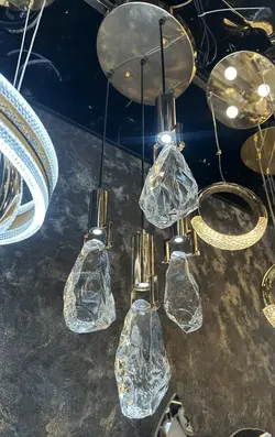 لوستر آویز مدرن وارداتی کوه الماس 4 آویزه کد M1046