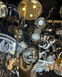 لوستر آویز مدرن وارداتی گوی حکاکی 4 آویزه کد M1047