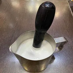 پودر، مایع و قرص شست و شوی دستگاه اسپرسو ساز