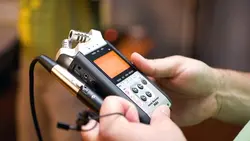 آشنایی با تکنیک ها و ابزار های صدا برداری (همراه با زیرنویس فارسی)