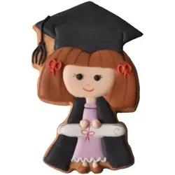 کوکی دختر فارغ التحصیل