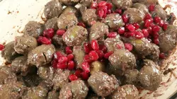 زیتون پروده درجه یک گردویی