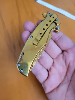 چاقو جیبی اسکلت طلایی تمام فلزی (اصل)