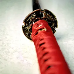 شمشیر کاتانا در ۳ طرح مختلف