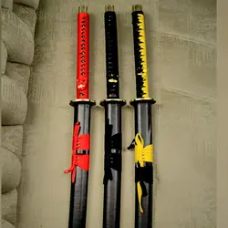 شمشیر کاتانا در ۳ طرح مختلف