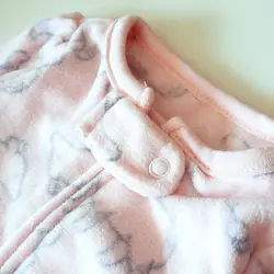 سرهمی جورابدار 1تکه برند carter’s کد 160011