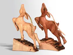 آهوی تک شاخ چوبی