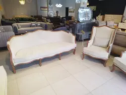 مبل کویین مدل کلاسیک