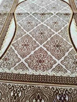 جانمازی مخمل یا سجاده مخمل سایز 66در107 سانتی متر