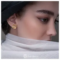 گوشواره گل بنفشه