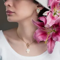 گوشواره مولتی ساین9(دست همسا نگیندار)