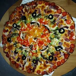 پیتزا سبزیجات آمریکایی