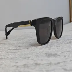 عینک آفتابی پرادا کد 004