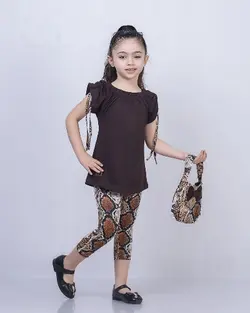 تیشرت شلوارک کیف دار پوست ماری