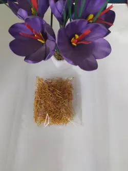 خامه زعفران 4 گرمی