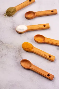 قاشق چوبی سوفیا