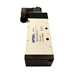 شیر برقی پنوماتیک برند ایرتک (AIRTAC) مدل 4V410-10 بوبین 24V