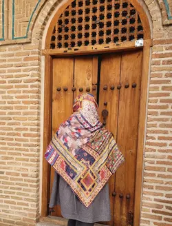 روسری چل تکه ی فرش و گلیم ایرانی