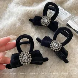 کلیپس مخمل مشکی BMB