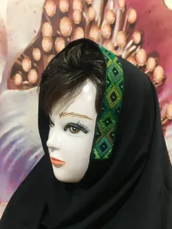 مقنعه سوزن دوزی