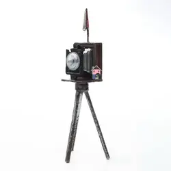 دکوری نگهدارنده و هولدر عکس و یادداشت گیره دار ماکت دوبین پایه دار