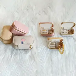 کیف جواهرات مستطیل زیپ دار کوچک داخل و کاور چرم درجه یک قابل حمل – طوسی