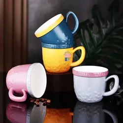 ماگ کوتاه، فنجان سرامیکی مدل بلوط رنگی طرح گل برجسته – طوسی