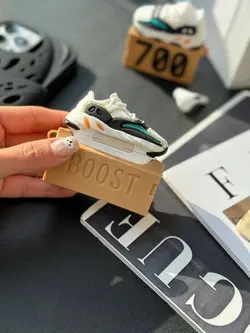 کاور ایرپاد Adidas YEEZY 700