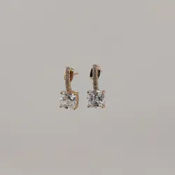 گوشواره استیل نگین دار طرح جواهر طلایی | اکسسوری گلامور